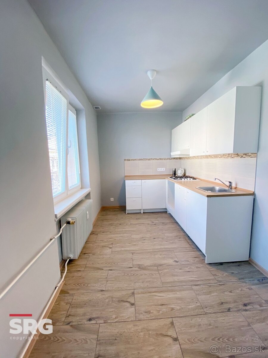 SRG | 2-izb. byt s balkónom po rekonštrukcii | Petőfiho - 2