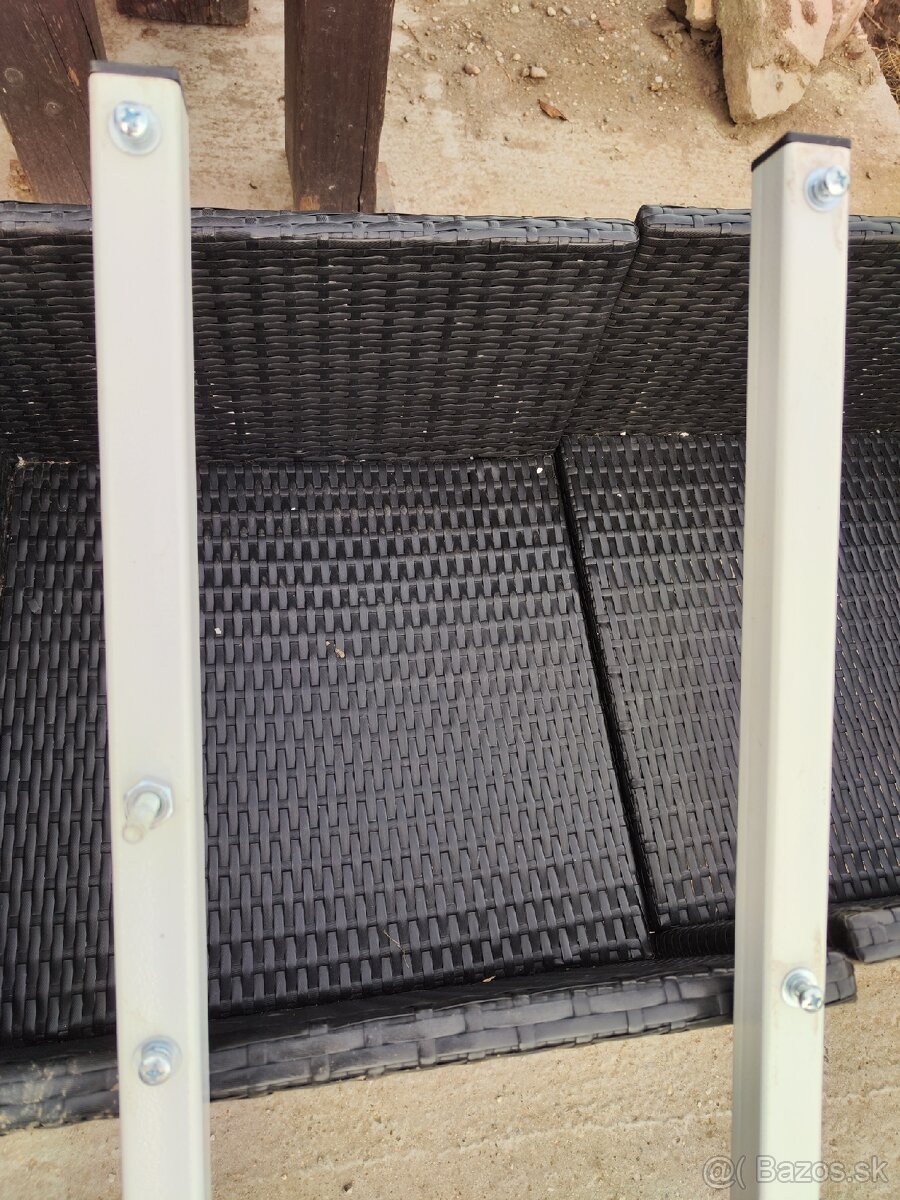 Stojan na elektricku rozvodnú skrinku - 2