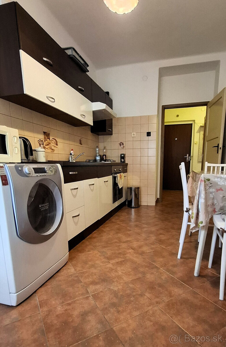 Krátkodobý prenájom 1i byt pri Medickej záhrade, do 04 2026 - 2