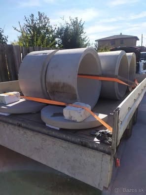 Predám betónové skruže a poklopy - 2