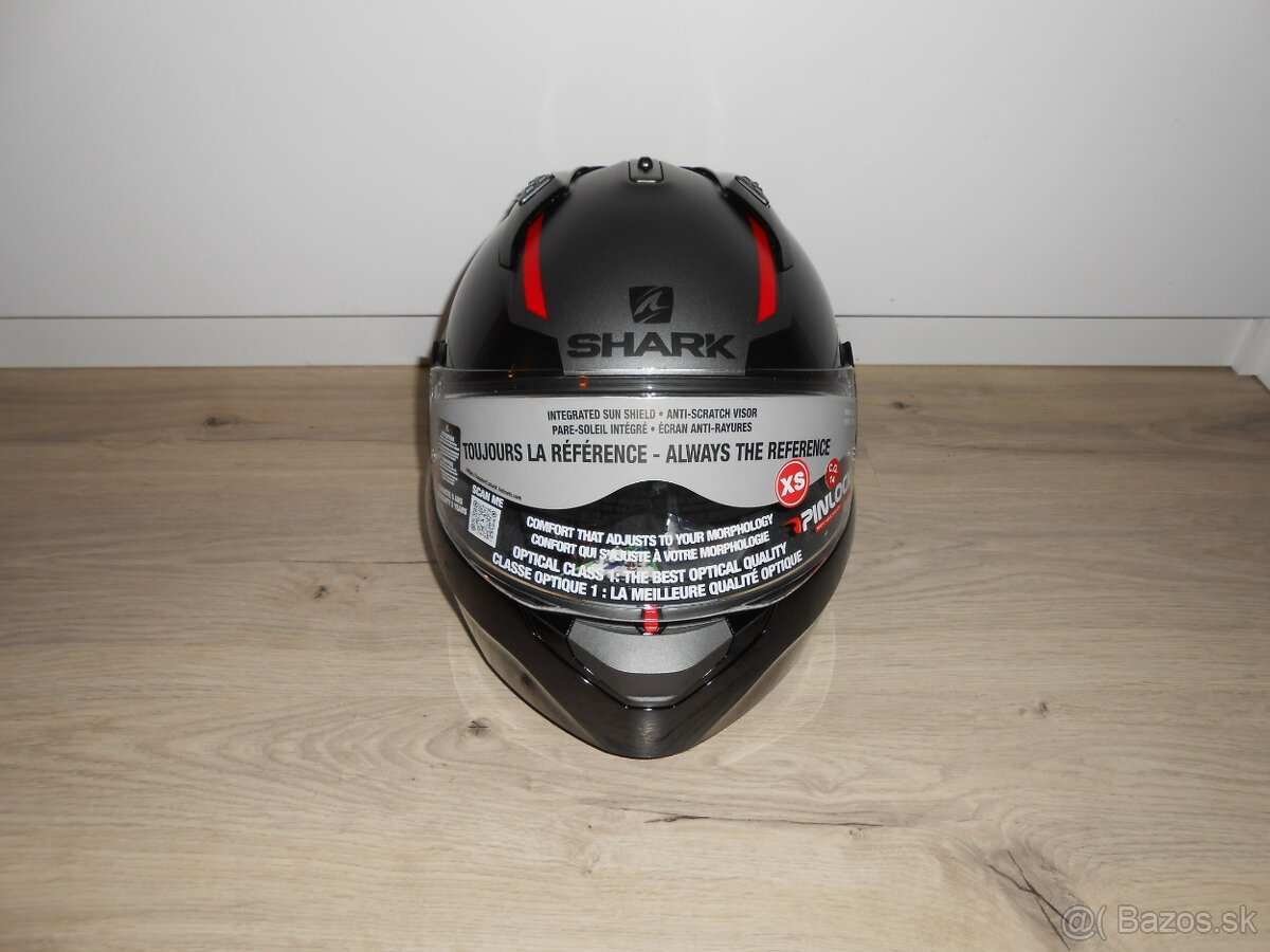 Predam krasnu novu moto prilbu znacky SHARK EVO GT SEAN MAT - 2