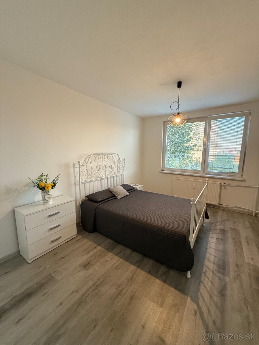 PRENÁJOM - 1 izbový byt Chrenová - 2