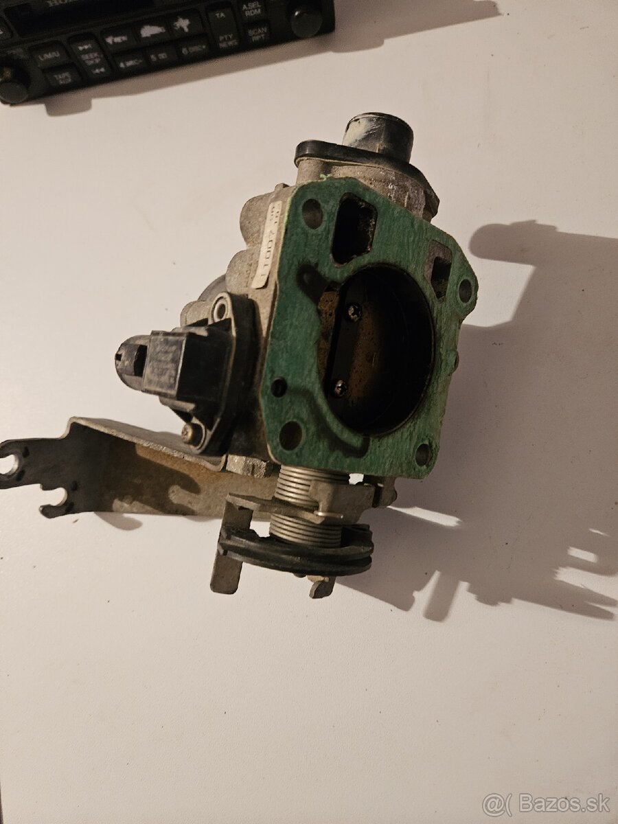 Honda accord 6g škrtiaca klapka - 2