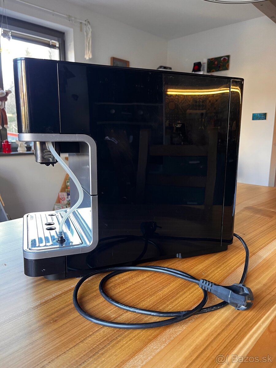 Predám Miele kávovar. - 2