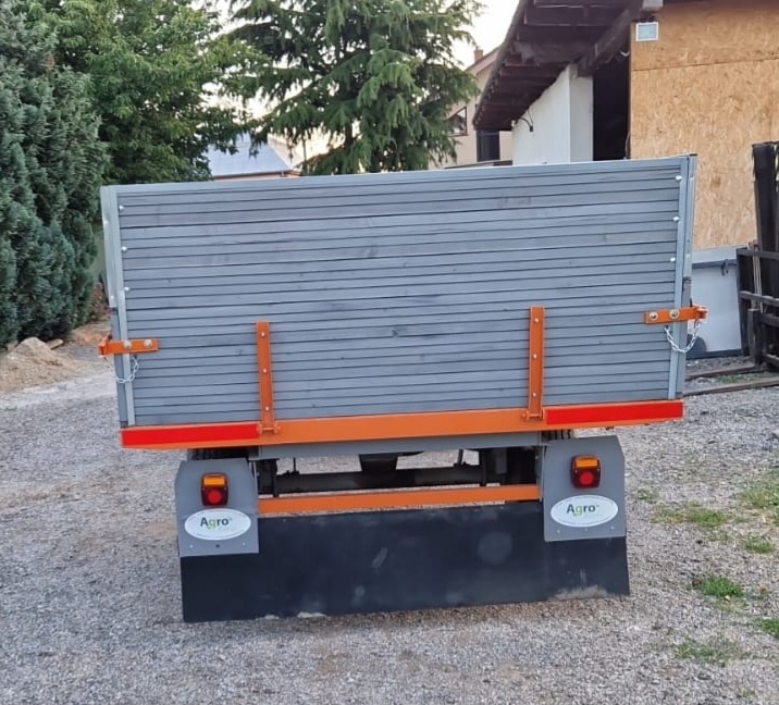 Vlečka vyklapacia S2 3t - 2