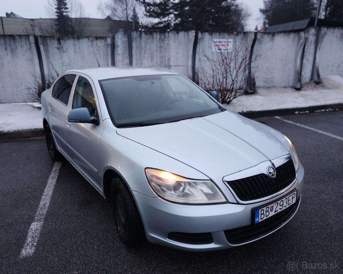 Škoda Octavia - 2