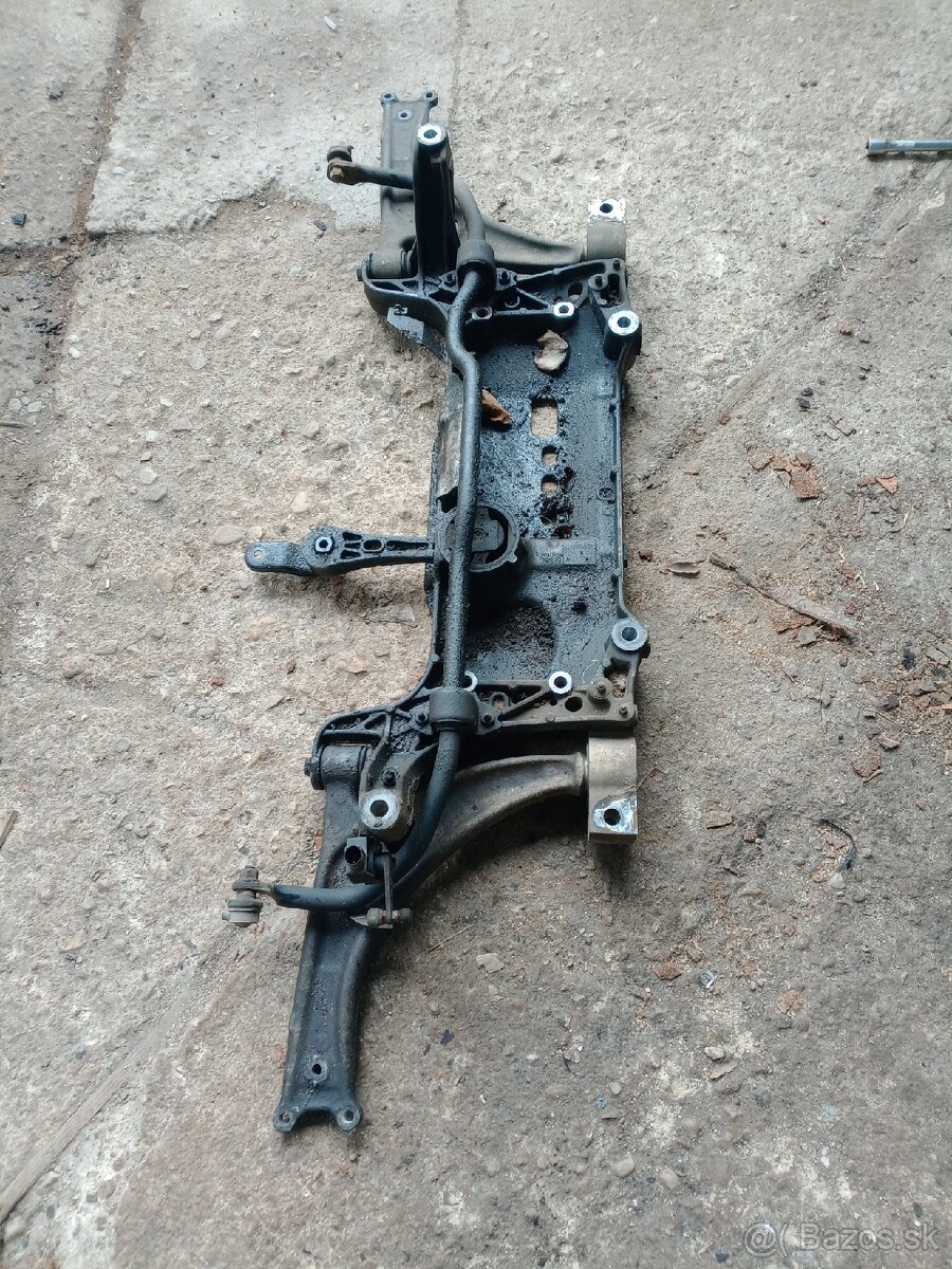 Predná napravnica Passat b6 - 2