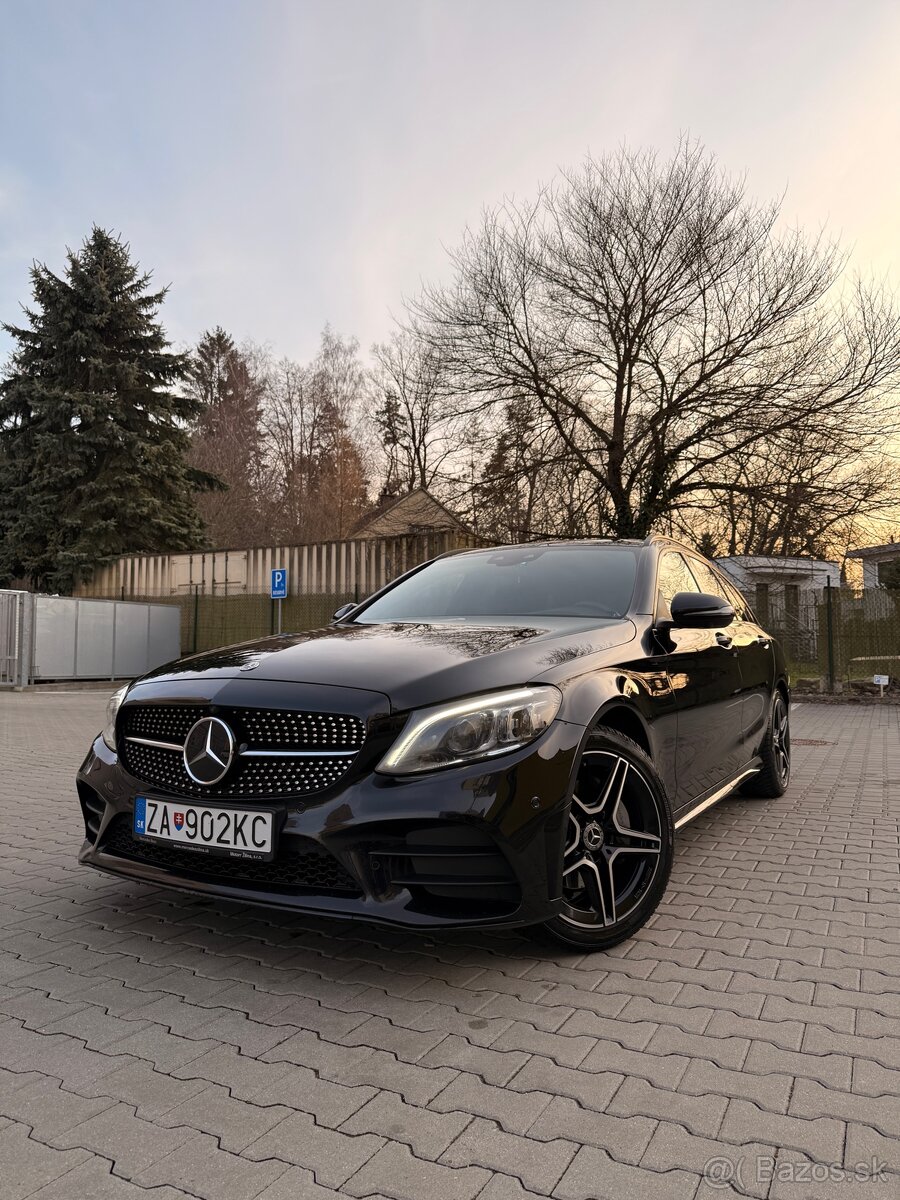 Mercedes Benz - 2