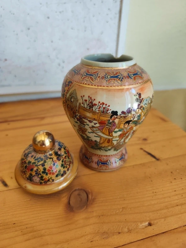 Cinsky porcelan - 2