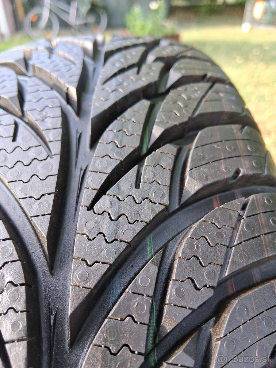 205/60 r16 celoročne pneumatiky - 2
