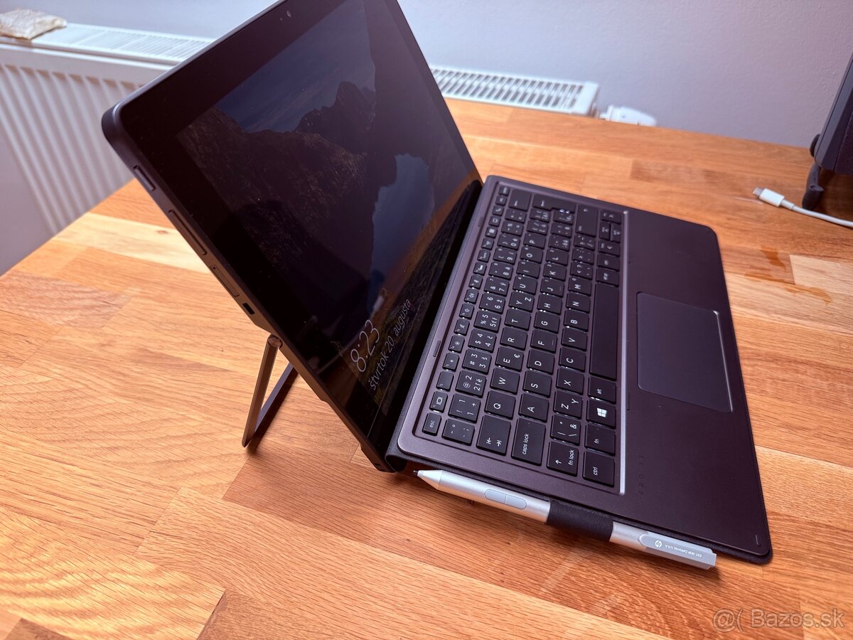 HP Pro x2 612 G2 SET (i5, 8GB RAM, 256GB SSD) - 2