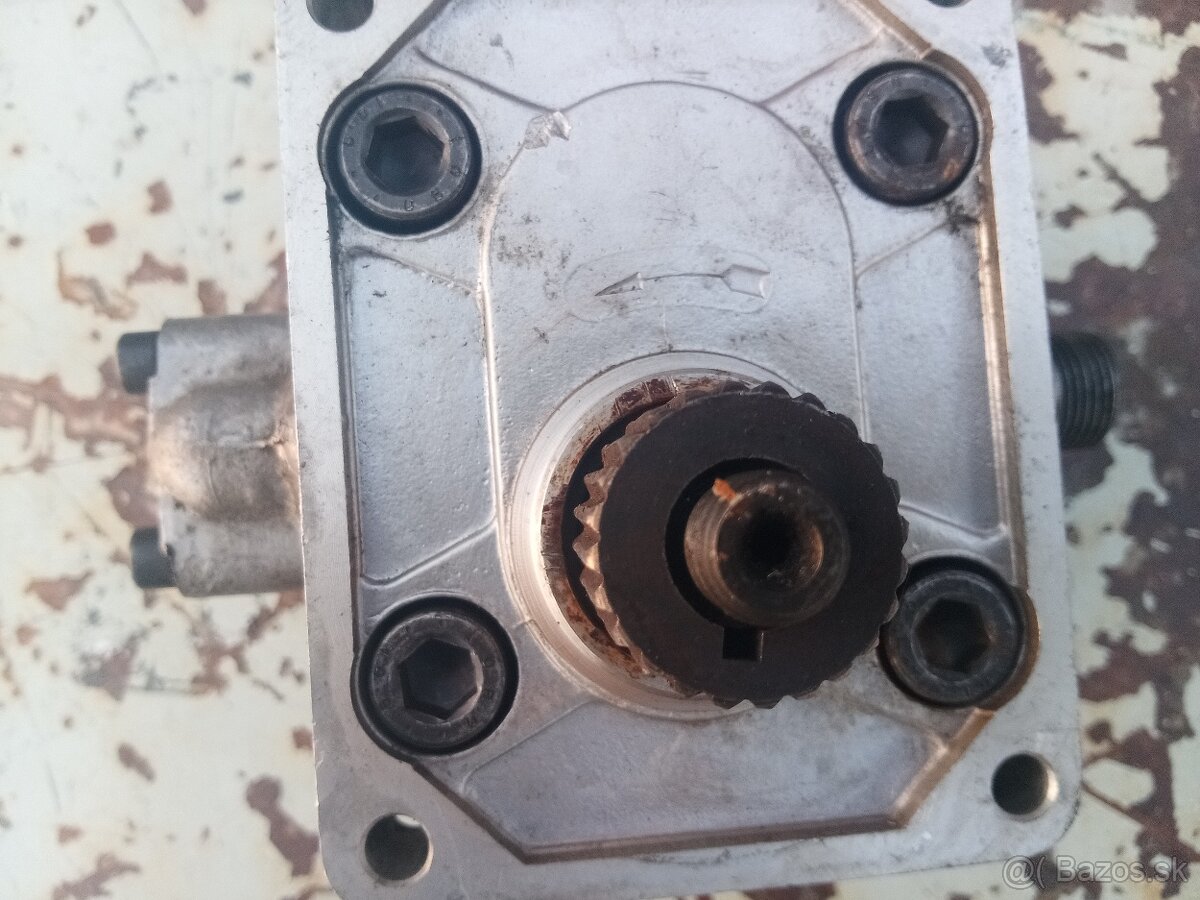Hydraulické čerpadlo A6X 1A1 - 2
