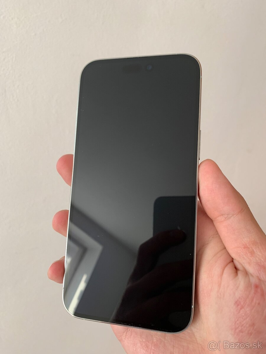 iPhone 14 Pro Max - nefunkčný - 2