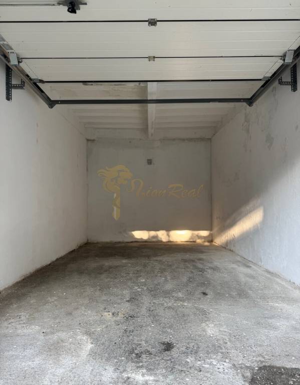 garáž Koceľova ul., Ružinov - 2