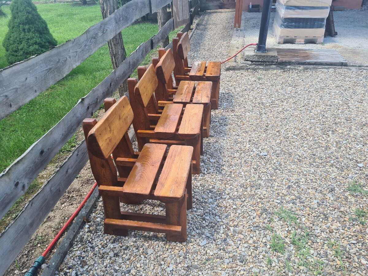 Stoličky z masívu - 2