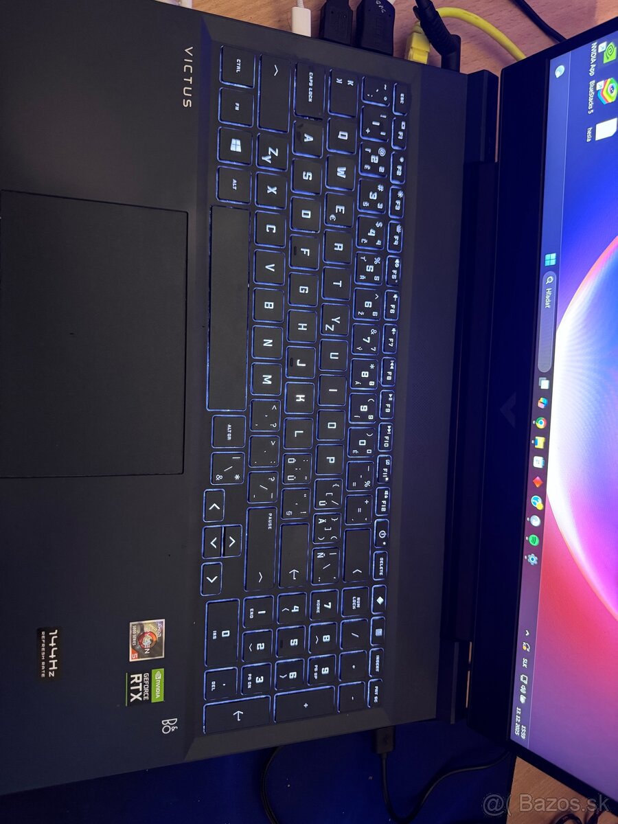 hp victus 16 pro - 2