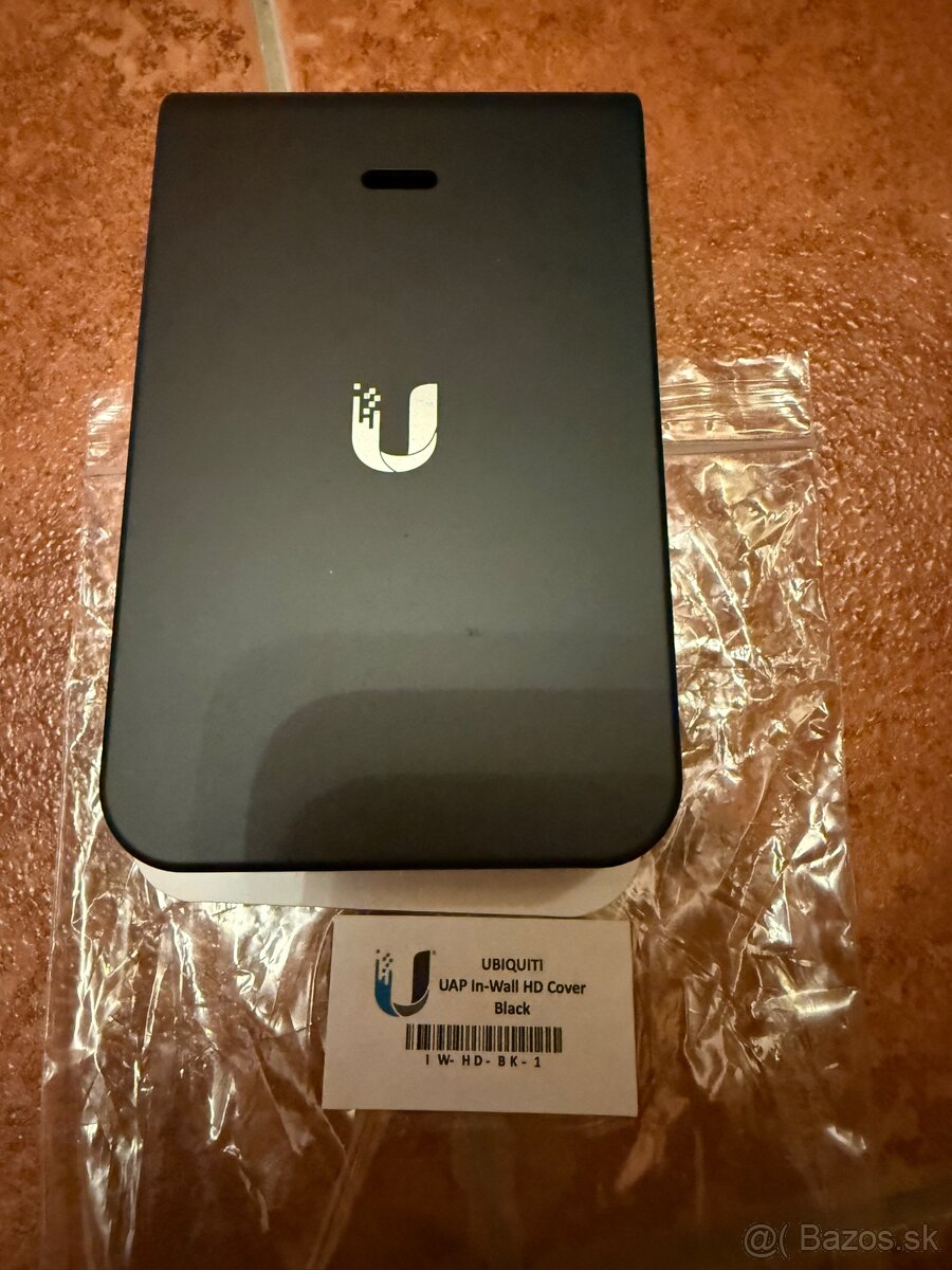 cierny kryt UBQT - 2