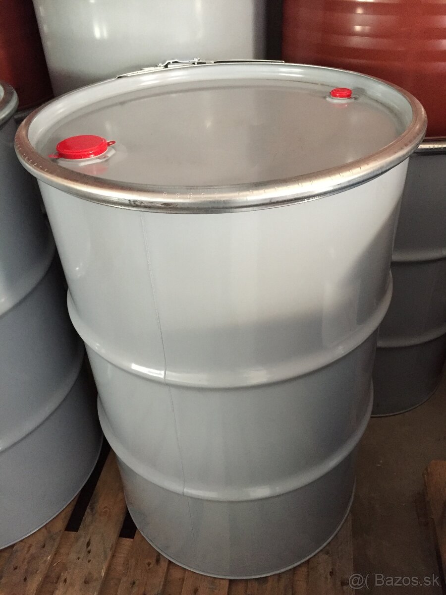 Plechové sudy 200L - 2