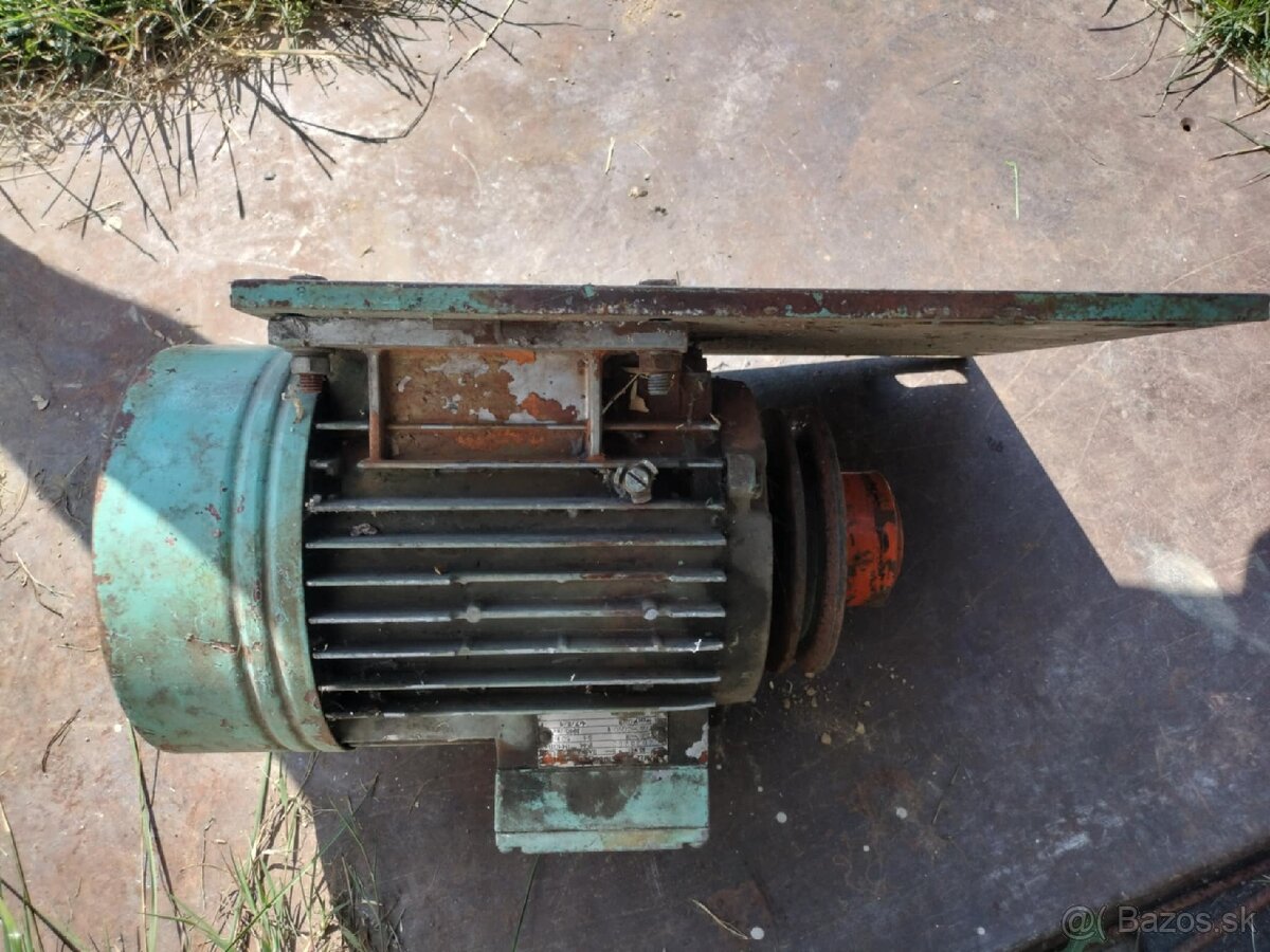 Elektromotor 2,2 kW (8) - 2