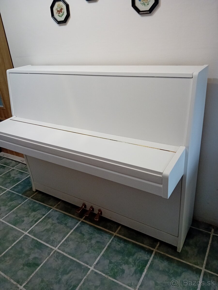 Predám pianíno Petrof - 2