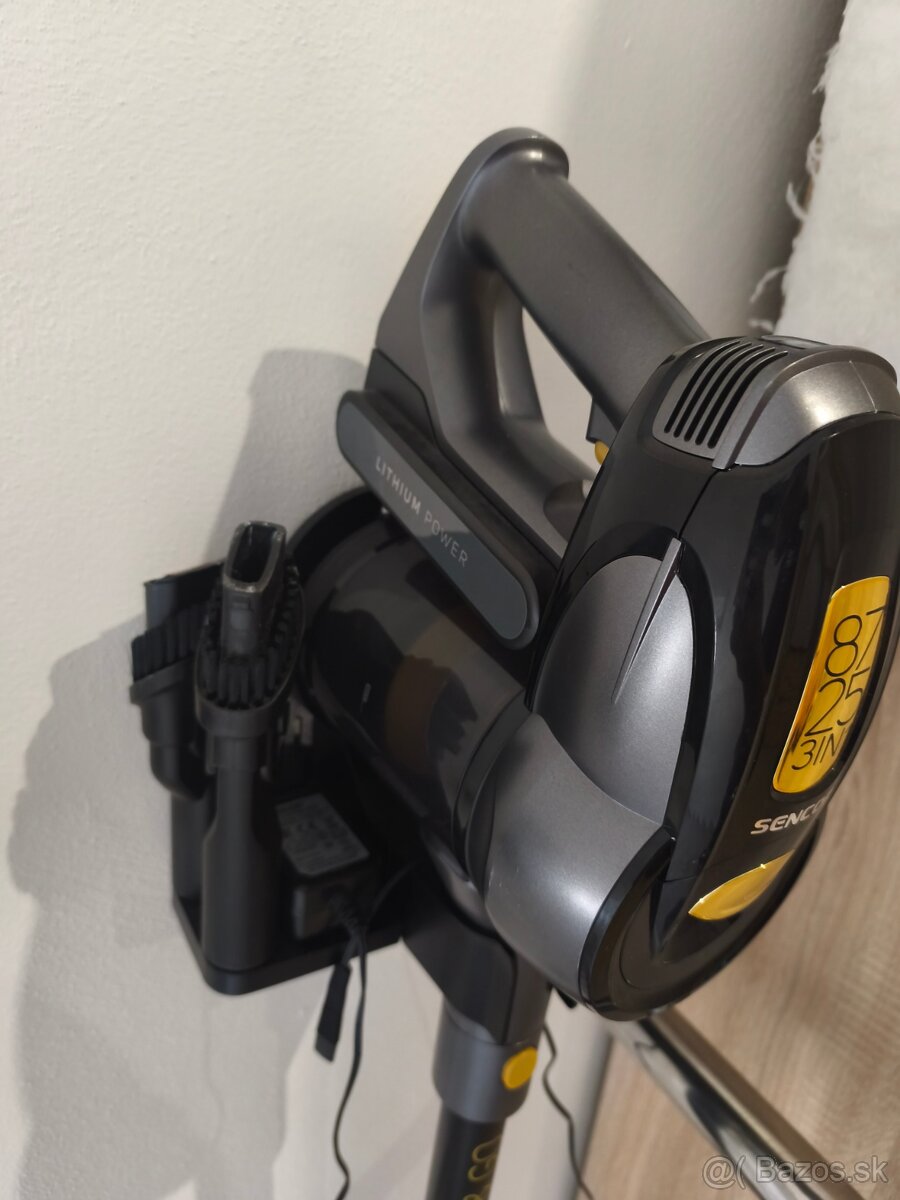 AKU tyčový vysávač SENCOR 3v1 - 2