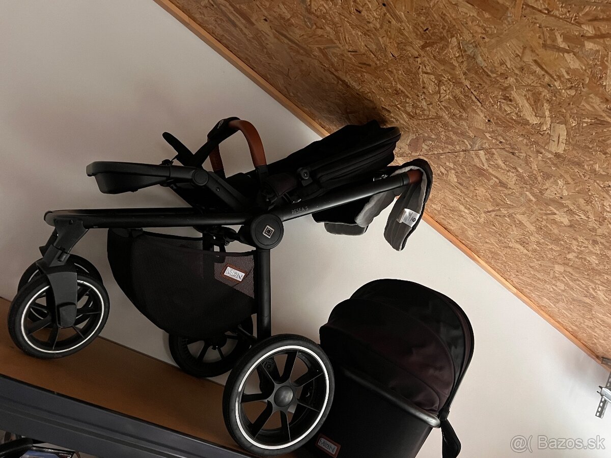 Moon Resea S - čierny - 2