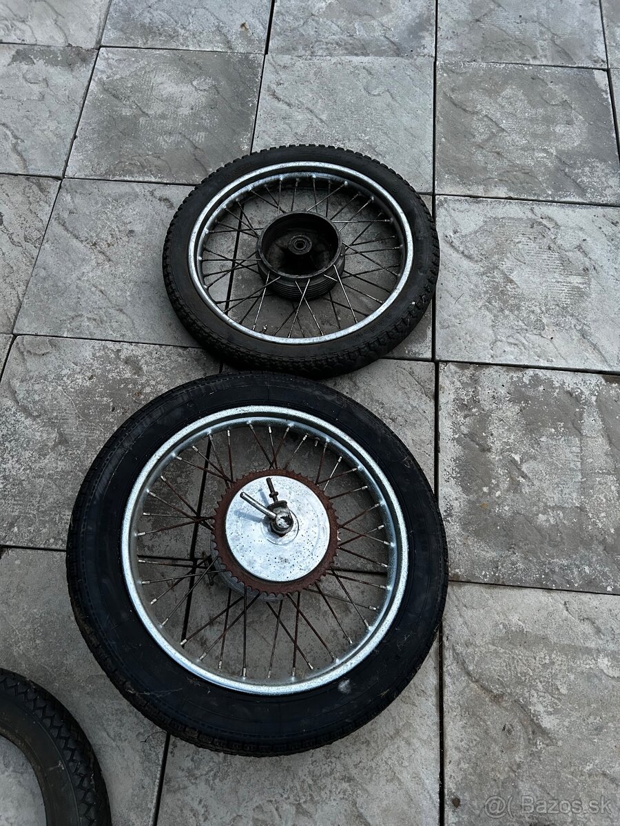 Kolesa - Jawa Čz - 2