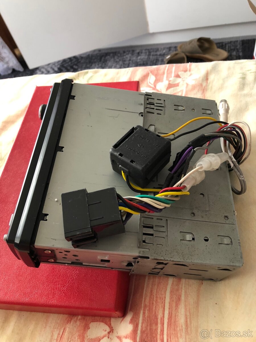 Autoradio Hyundai CRM 1010 - 2