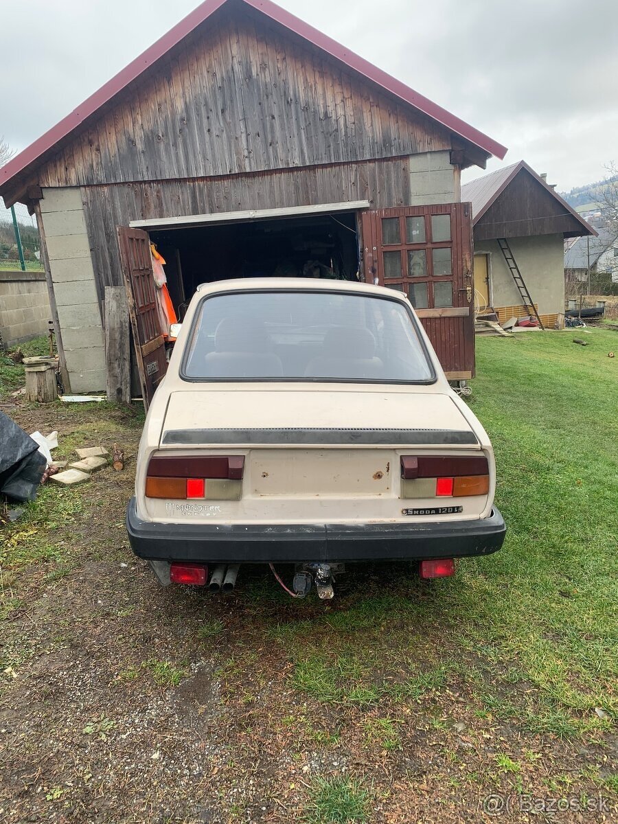 Predam skoda 120l - 2
