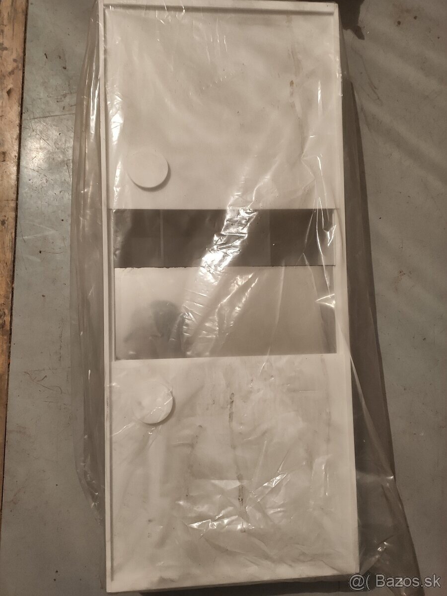 Predam drobny nabytok - ZA - 2