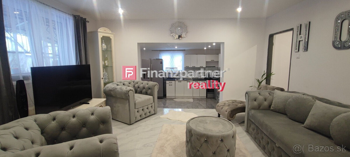 Exkluzívne na predaj rodinný dom s veľkou záhradou v obci Iň - 2