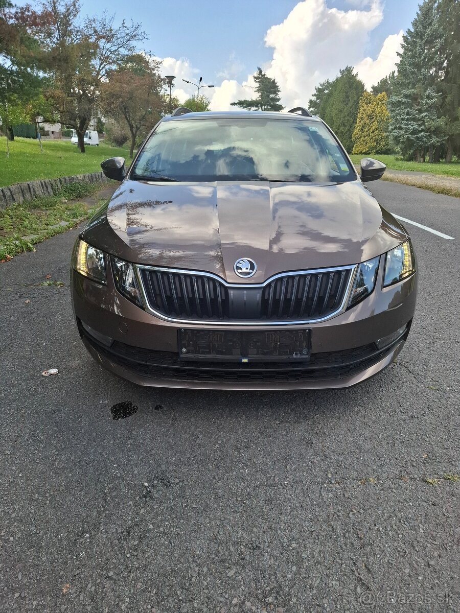Škoda Octavia Combi 1.6 TDI 85 kW/ 114k Ambiente, automat - 2