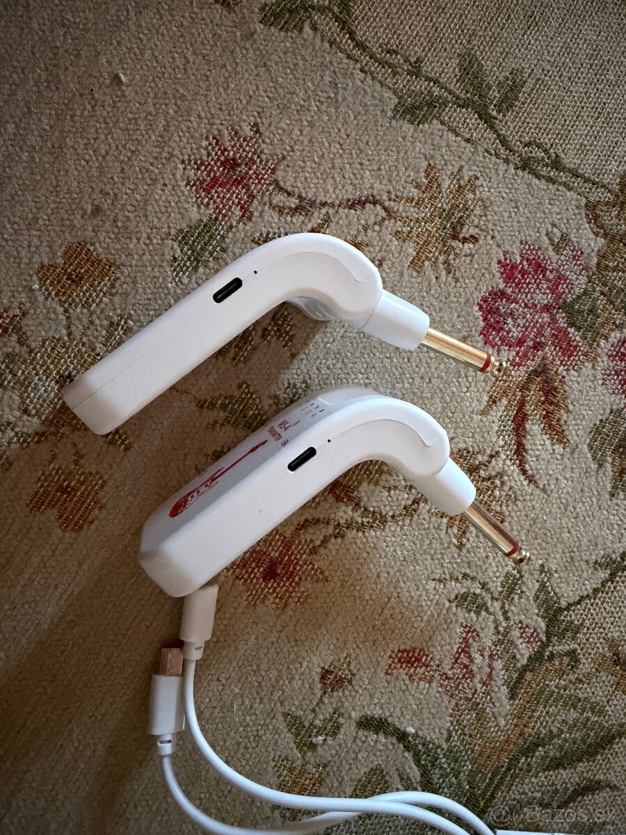 Digitálny bezdrôtový systém pre gitary, basgitary a ďalšie n - 2