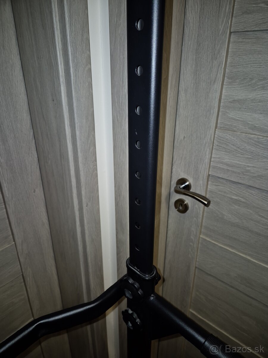 Stacionárne bradlá s hrazdou - 2