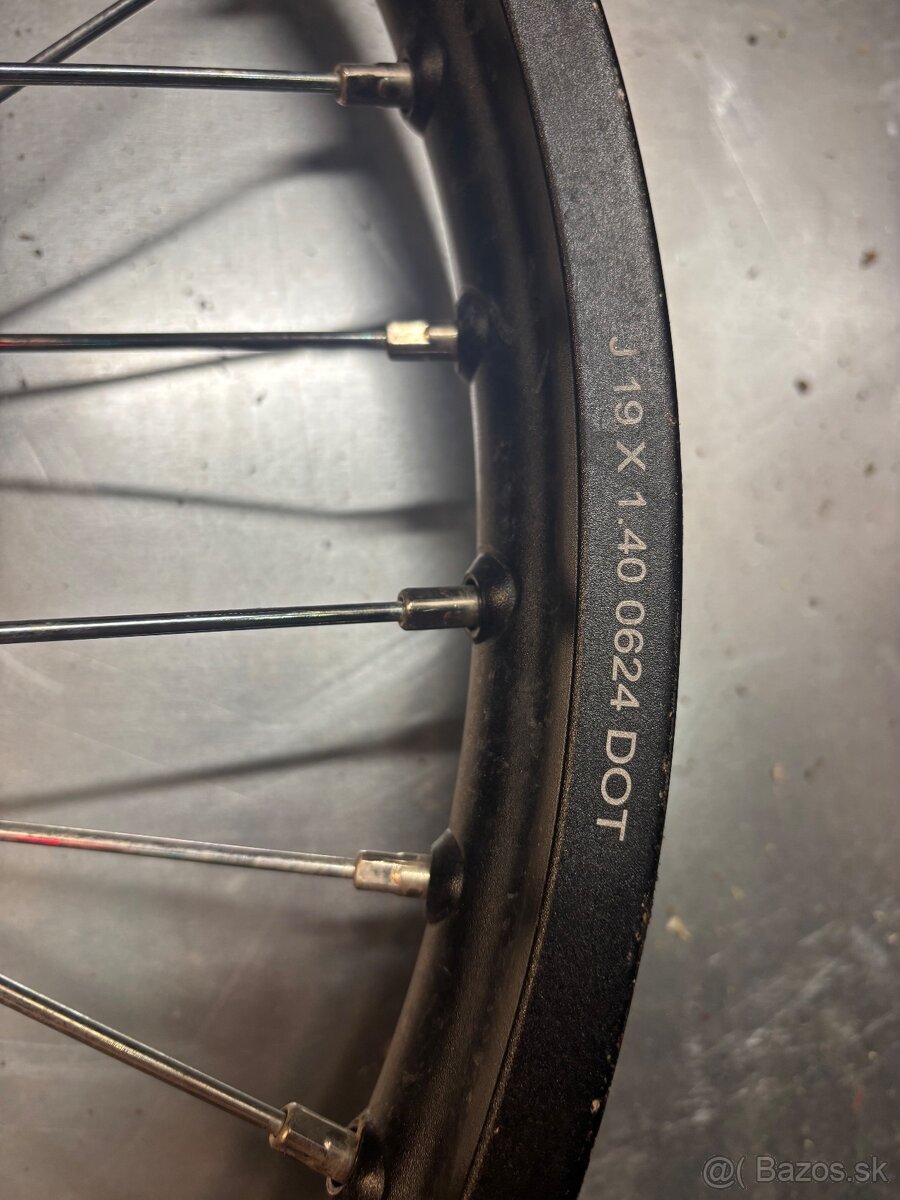 Surron ultrabee predné koleso - 2