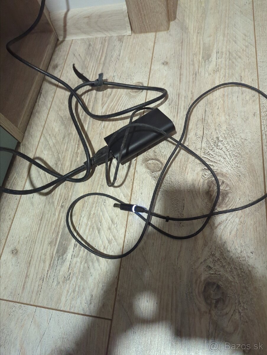 Nabíjačka Dell 65w - 2