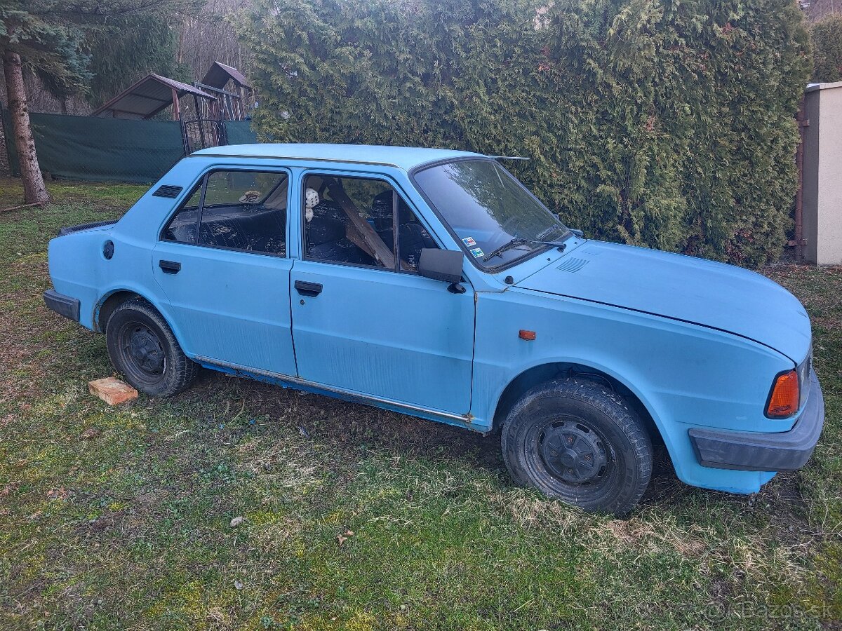 Skoda 105L - 2
