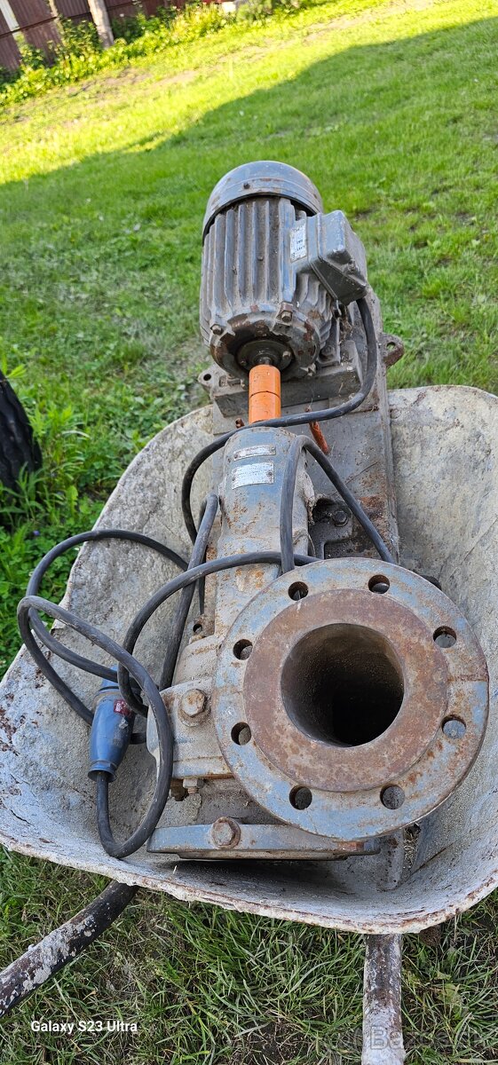 Predám čerpadlo 220/380 1,1 kw - 2