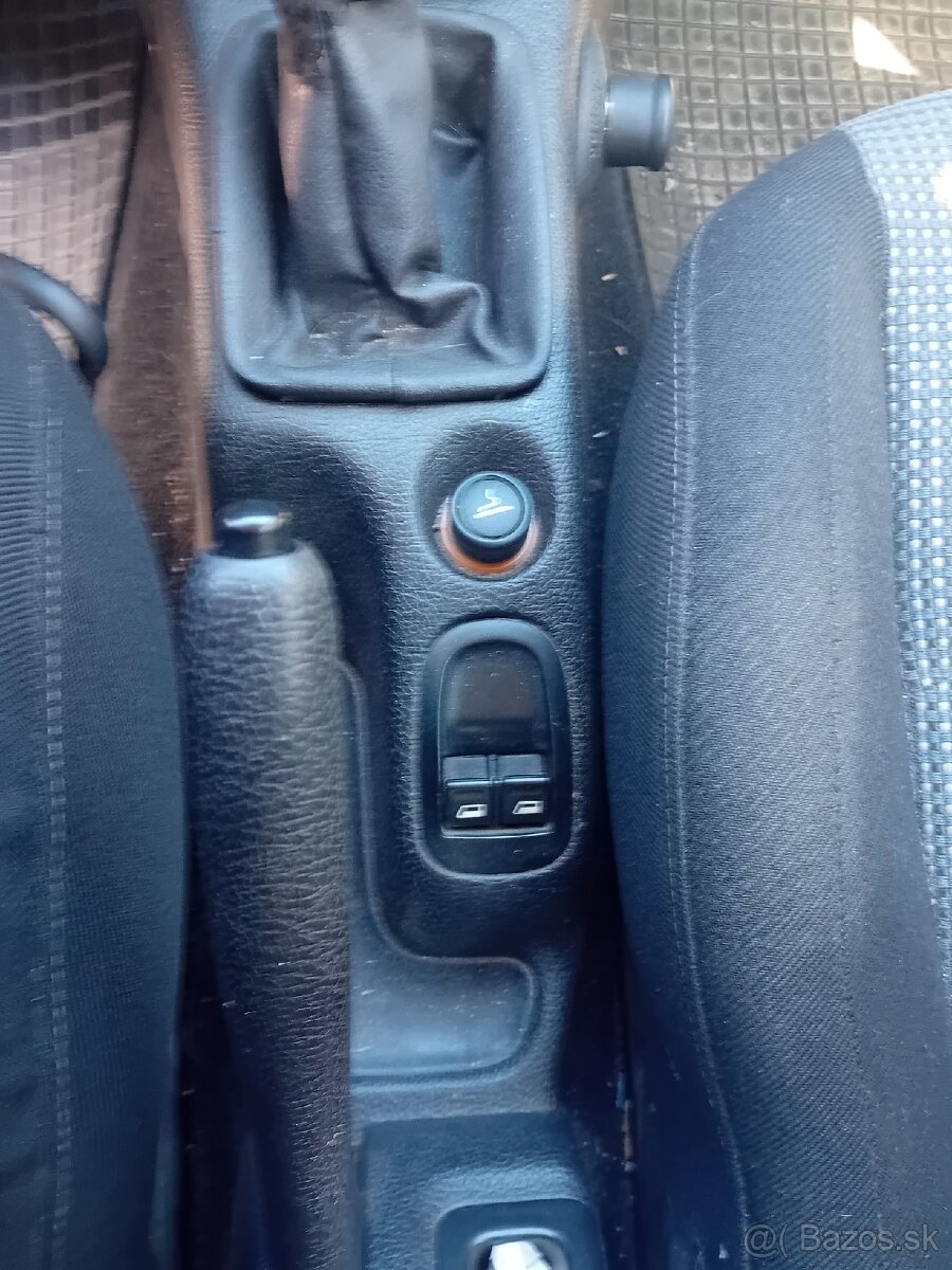 Predám Peugeot 206 SW 1,4 benzin - 2