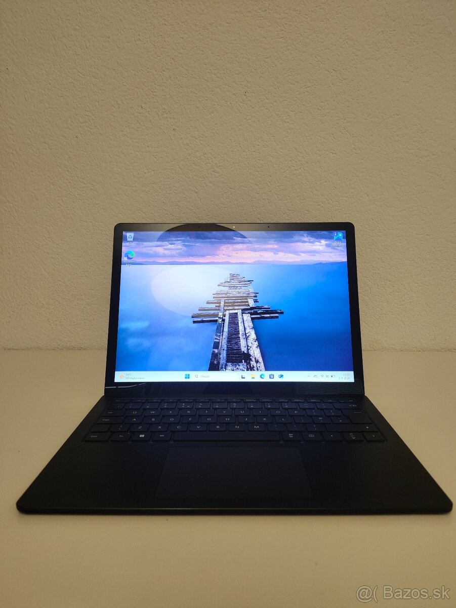 Microsoft Surface Laptop 5 | Core i7-1265U • 32 GB RAM • 512 - 2