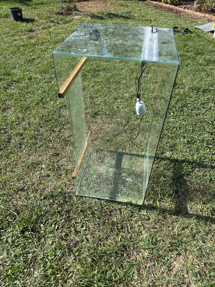 Sklenené terárium 40 × 40 × 80 cm - 2