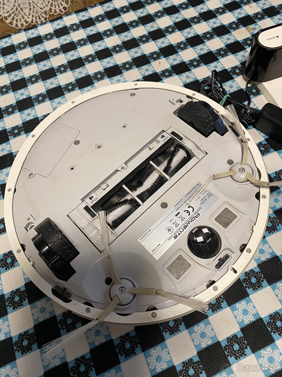 Robotický vysávač - 2