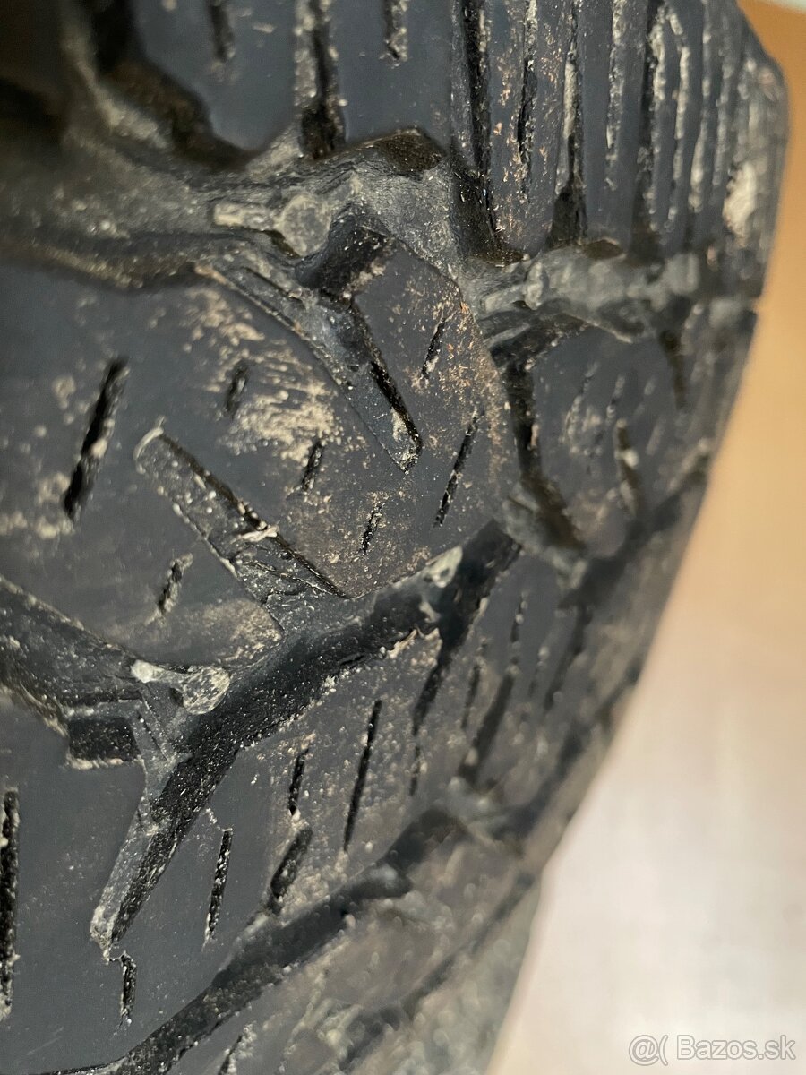 Predám pneu Matador - 2