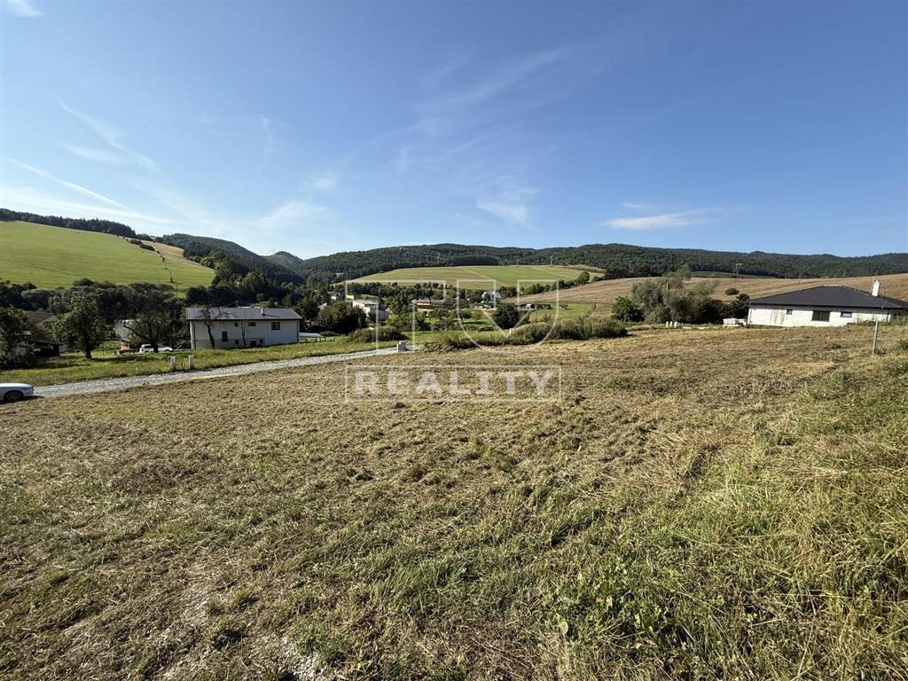 Stavebný pozemok v obci Hrabkov - 2