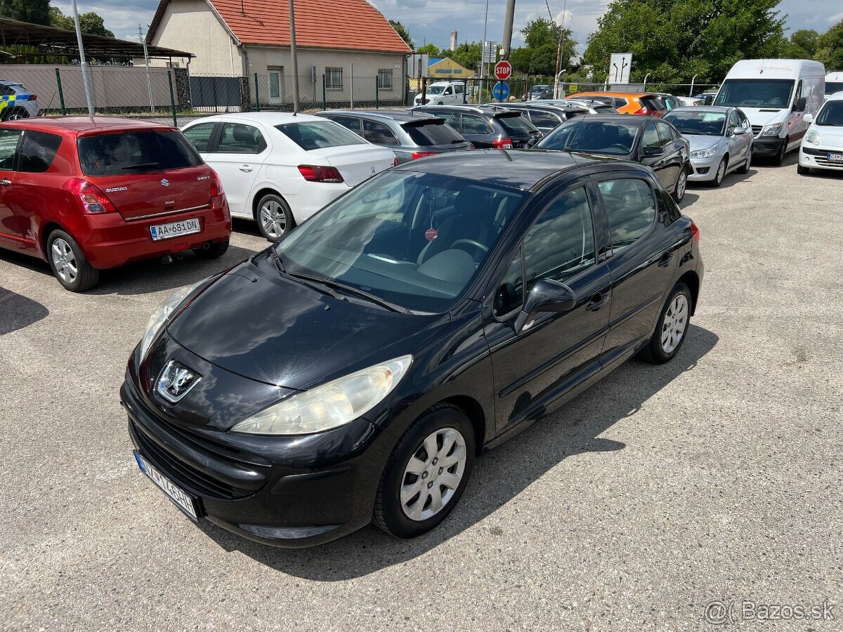 Peugeot 207 1.4 benzín, 70kW, MT/5, rok:08.2009. - 2