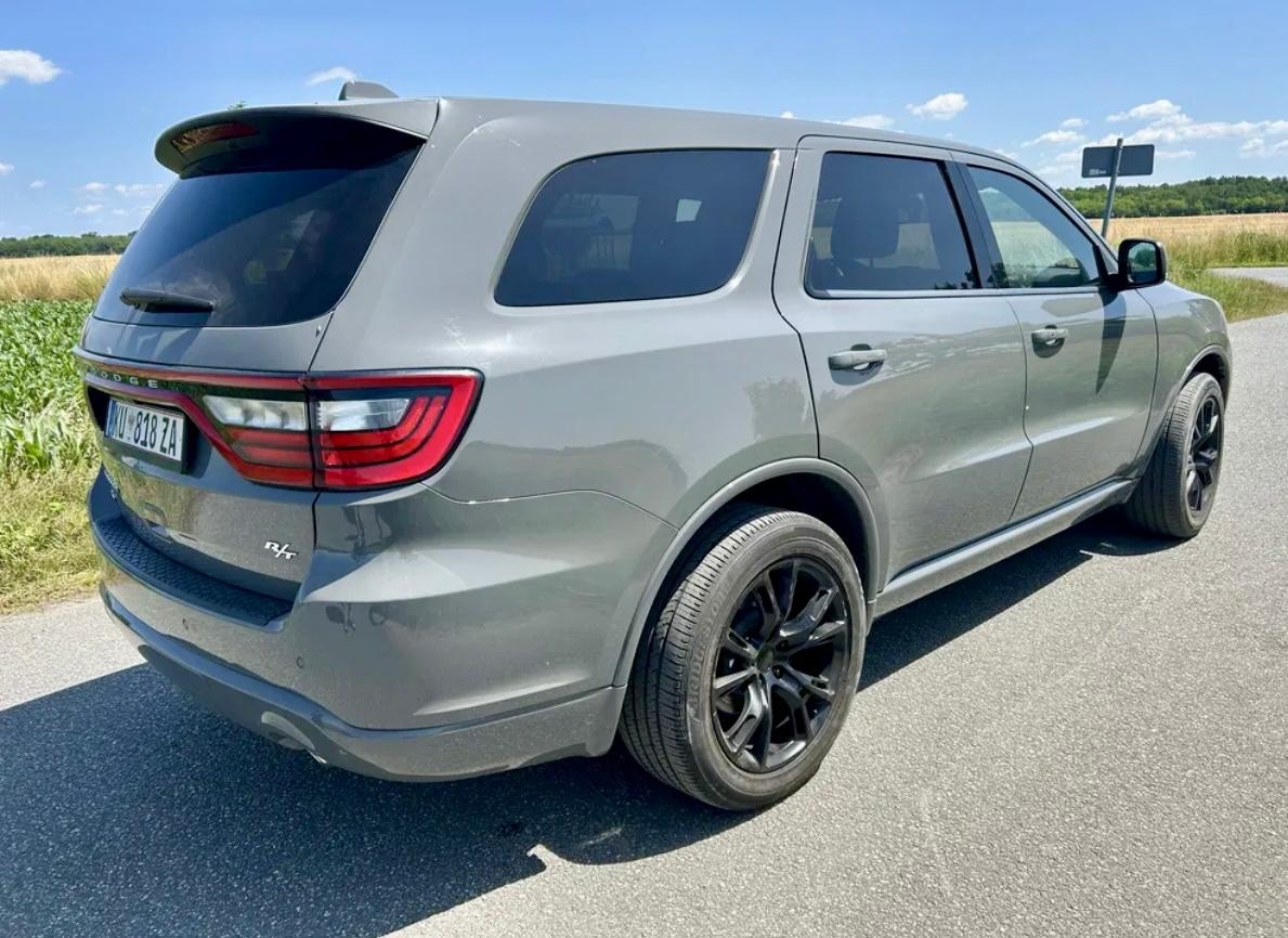 DODGE DURANGO RT 5,7 HEMI 2022 21000km V 8
