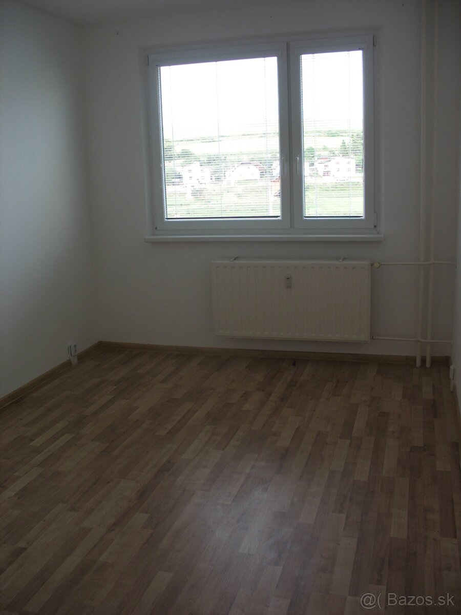 Prenájom 3 izbového bytu - 2