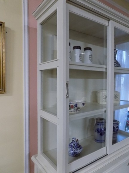 Vitrína - príborník vo vidieckom štýle - 2