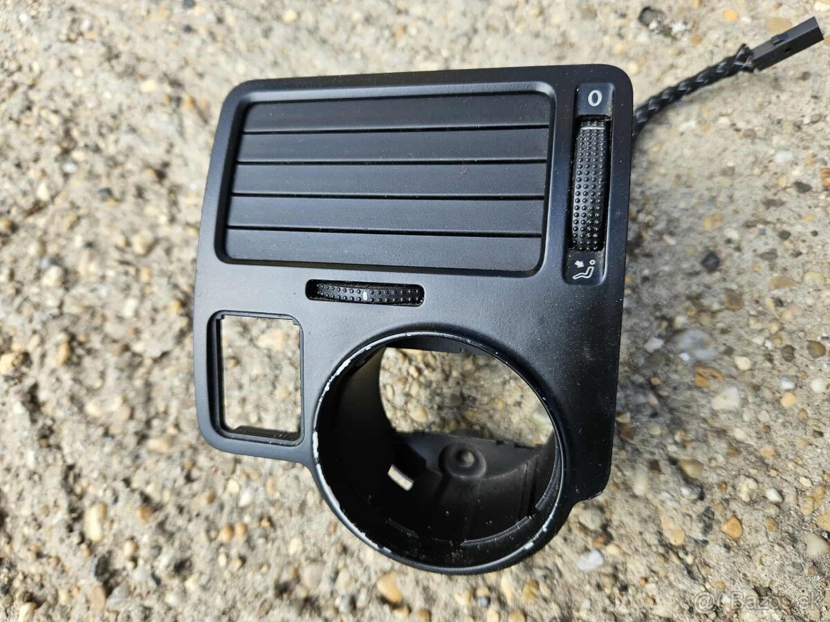 PREDAM FUKARE BORA podsvietené - 2