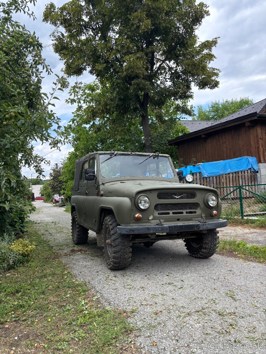 Uaz 469 2.4 - 2